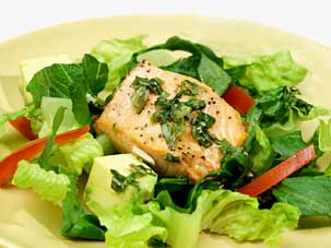 broiled_salmon_salad